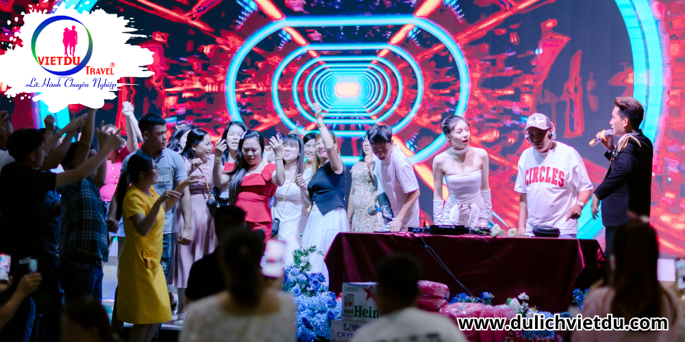 Du lịch Ninh Chữ Vĩnh Hy 2 ngày 2 đêm – Team Building – Gala Dinner