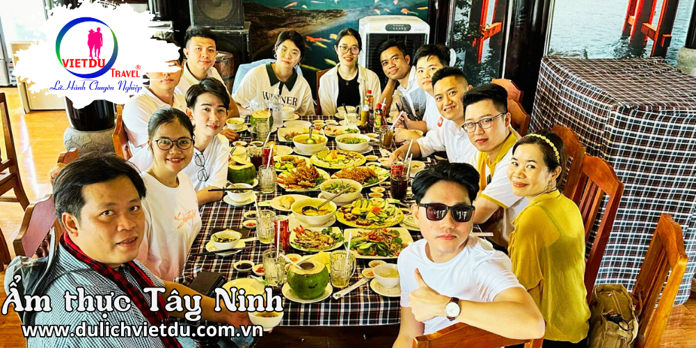 Tour du lịch Tây Ninh 1 ngày bao gồm vé cáp treo – Buffet