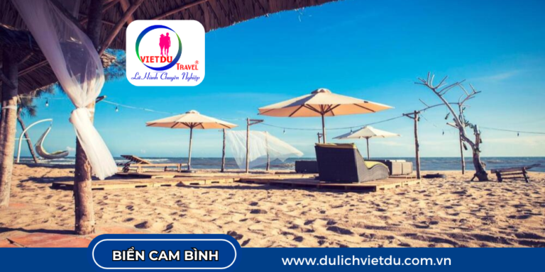 Biển Cam Bình