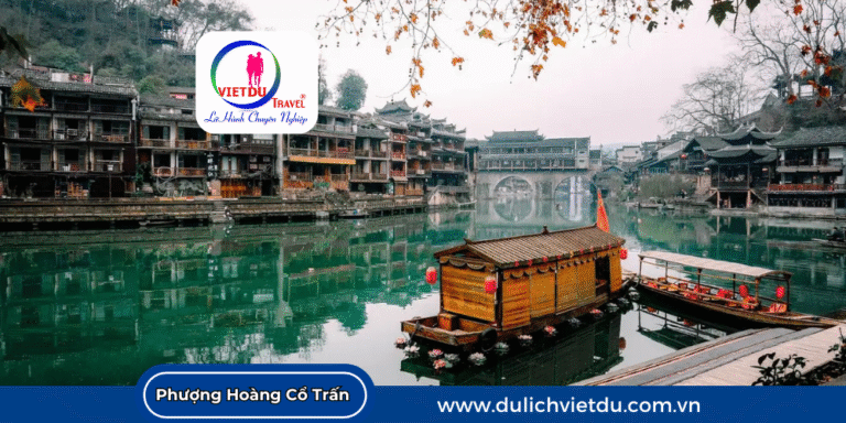 Phượng Hoàng Cổ Trấn