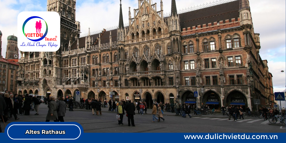 Toà thị chính cổ Altes Rathaus