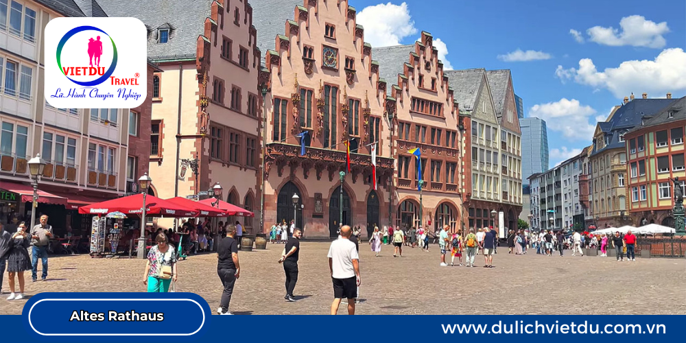 Toà thị chính cổ Altes Rathaus
