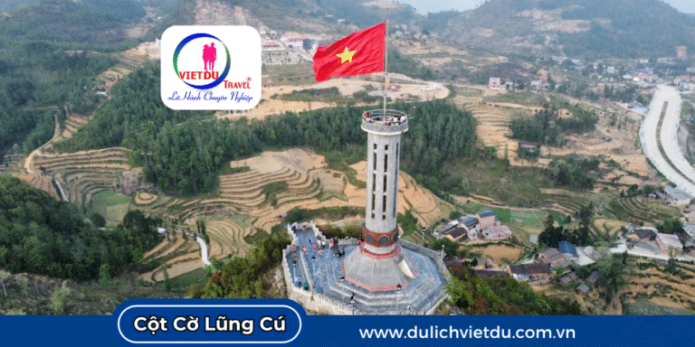 Cột cờ lũng cú