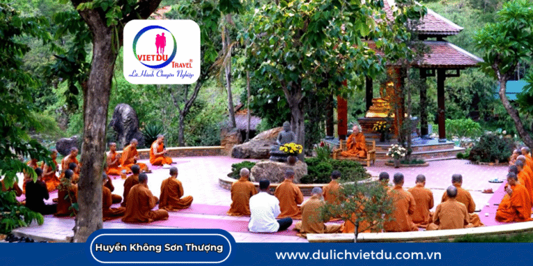 Huyền Không Sơn Thượng