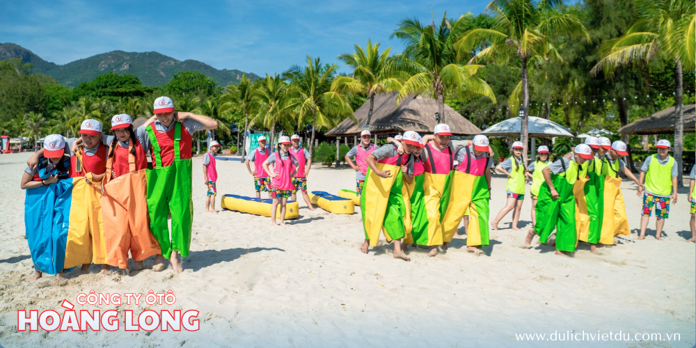 Công Ty Ôtô Hoàng Long Team Building Nha Trang