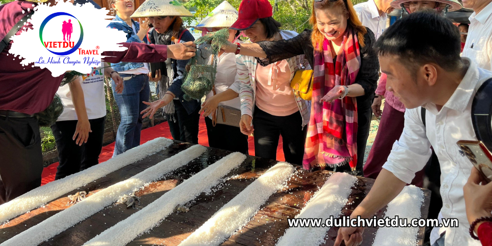 Tour du lịch đảo Thiềng Liềng bằng Du Thuyền King Yacht