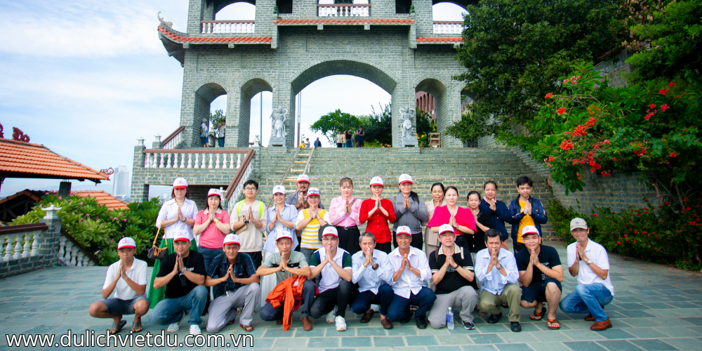 Tour Ninh Chữ – Vĩnh Hy 2N2Đ | Team Building & Gala Dinner Vietdu Travel