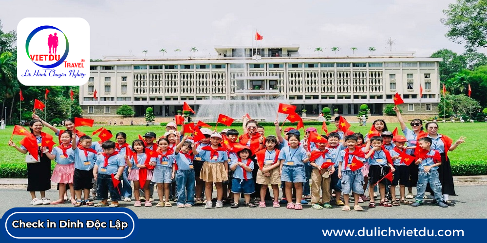 Tour Dinh Độc Lập – Công viên Nước Đầm Sen